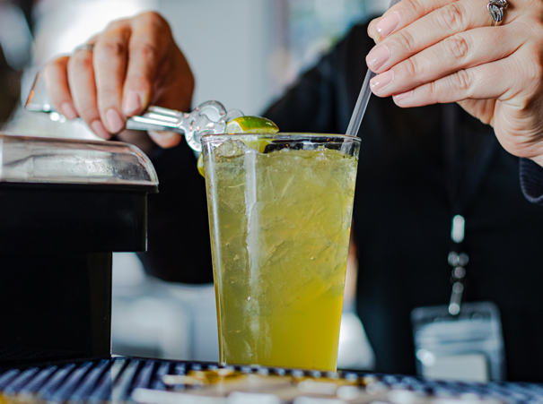 happy hour_website